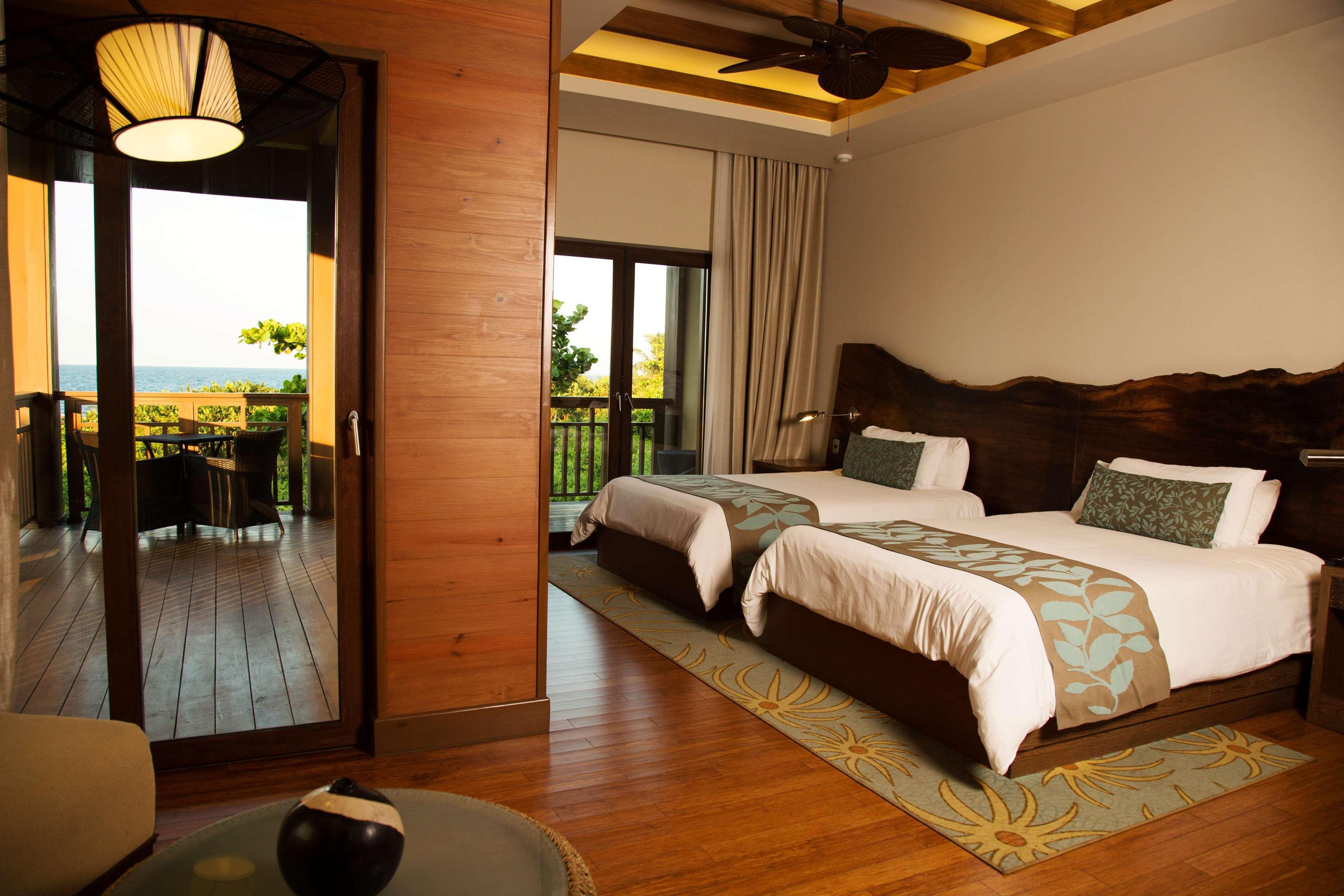 Indura Beach & Golf Resort Curio Collection By Hilton Tela Exteriér fotografie