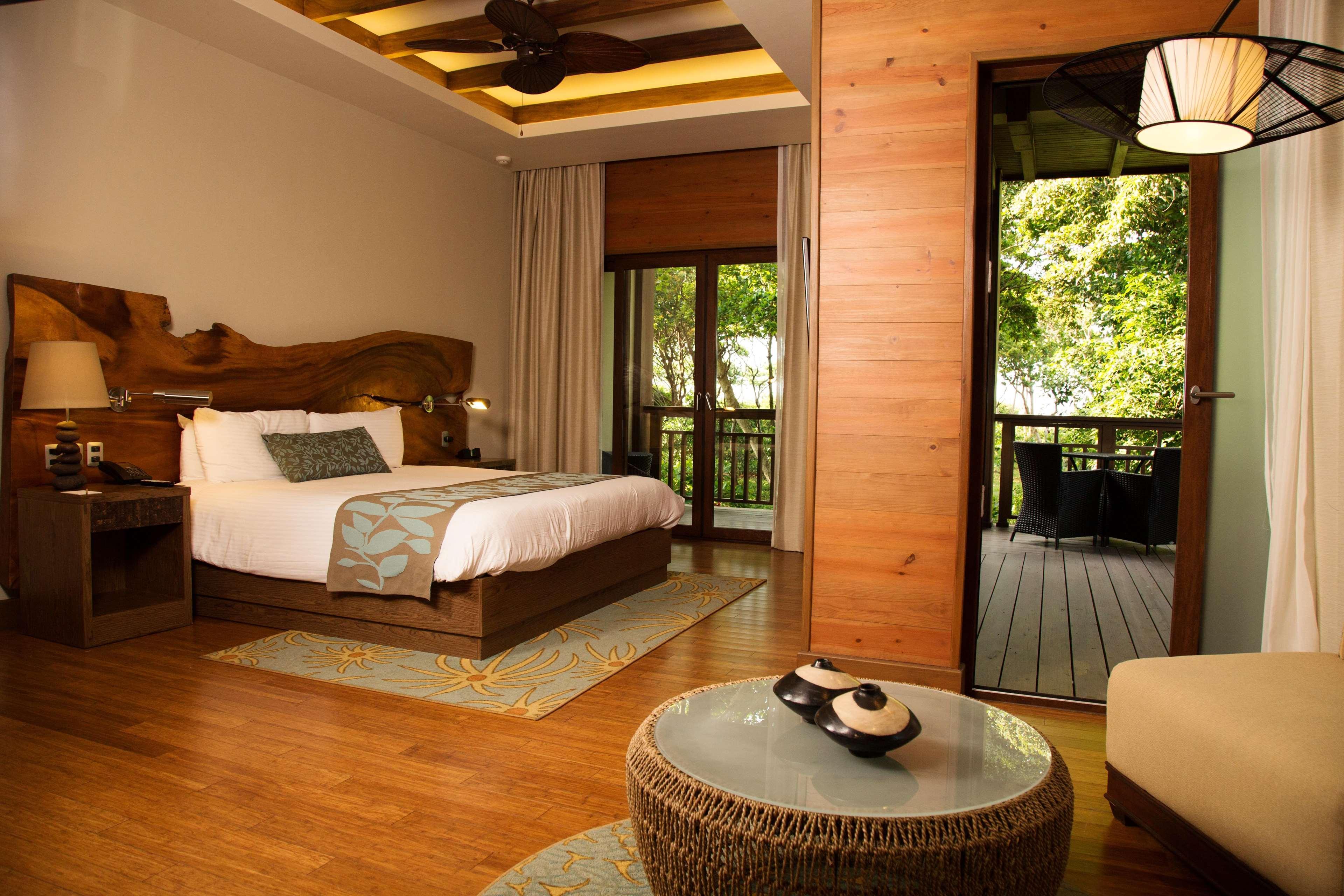 Indura Beach & Golf Resort Curio Collection By Hilton Tela Exteriér fotografie